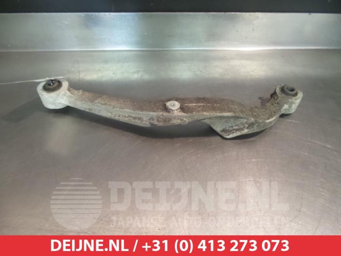 Nissan X-Trail Draagarm links-achter O383386