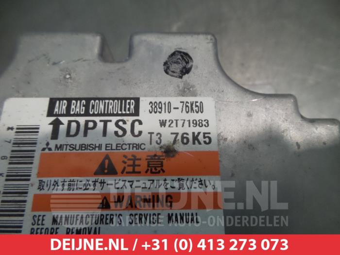 Airbag Module van een Suzuki Grand Vitara II (JT) 2.4 16V 2010