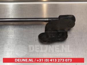 Kia Picanto Gasdemper links-achter O293951 foto 2