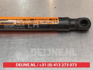 Kia Picanto Gasdemper links-achter O293951 foto 3