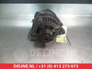 Gebruikte Dynamo Kia Carnival/Grand Carnival 3 2.2 CRDi 16V VGT Prijs € 75,00 Margeregeling aangeboden door V.Deijne Jap.Auto-onderdelen BV