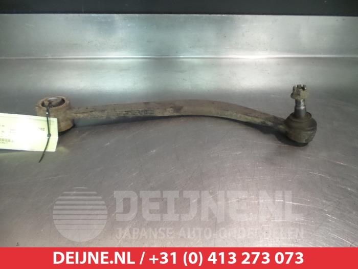 Kia Carnival Draagarm rechts-achter O384358