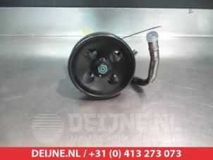 Gebruikte Pomp Servo Kia Carnival/Grand Carnival 3 2.2 CRDi 16V VGT Prijs € 50,00 Margeregeling aangeboden door V.Deijne Jap.Auto-onderdelen BV