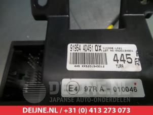 Kia Carnival Fuse box O350296 photo 2