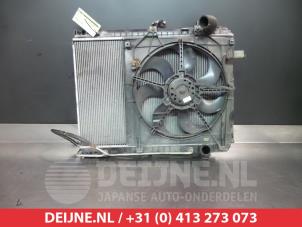 Kia Carnival Radiateur O339750 foto 2