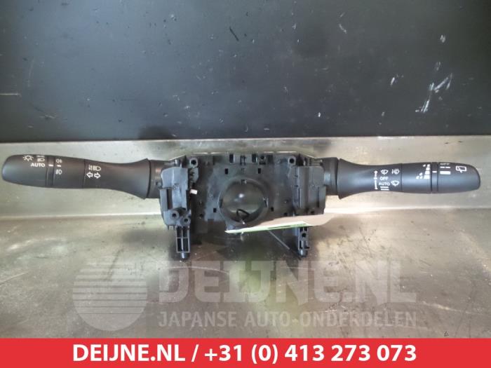 Nissan Qashqai Combischakelaar Stuurkolom O308533