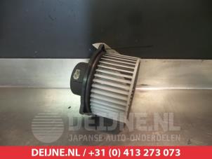 Hyundai Sonata Heating and ventilation fan motor O366969 photo 2