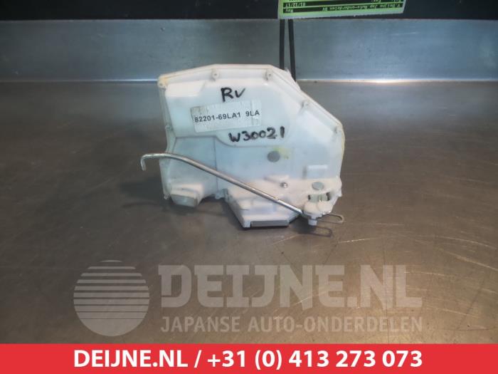Suzuki Swift Türschlossmechanik 2-türig rechts O279283