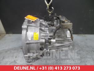 Kia Carnival Gearbox O372261 photo 4