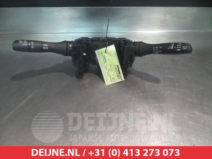 Nissan Qashqai Combischakelaar Stuurkolom O308537