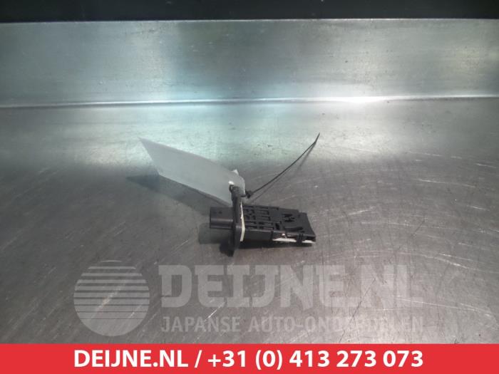 Nissan Qashqai Luchthoeveelheidsmeter O342599