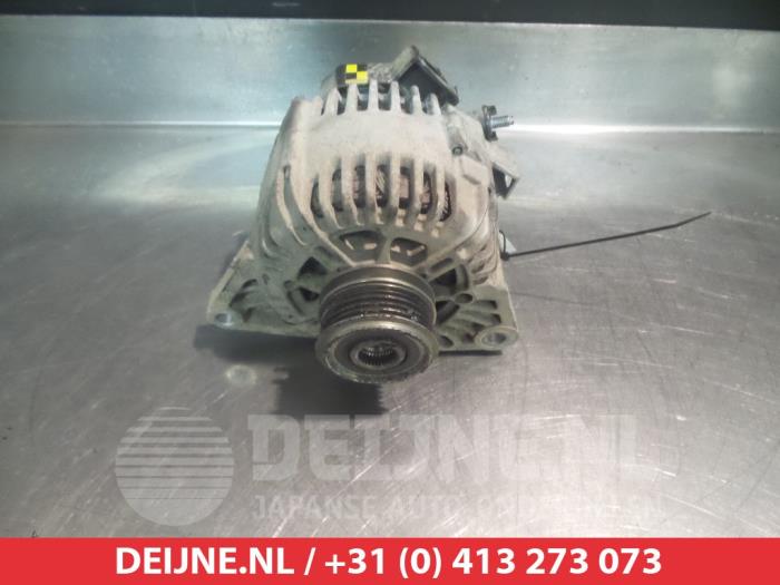 Gebruikte Dynamo Hyundai i20 1.1 CRDi VGT 12V Prijs € 35,00 Margeregeling aangeboden door V.Deijne Jap.Auto-onderdelen BV