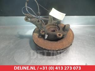 Nissan Almera Tino Achsschenkel rechts vorne O323545 foto 2