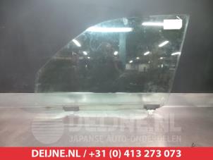 Gebruikte Deurruit 4Deurs links-voor Toyota Land Cruiser 100 (J10) 4.2 TDI 100 24V Prijs € 50,00 Margeregeling aangeboden door V.Deijne Jap.Auto-onderdelen BV