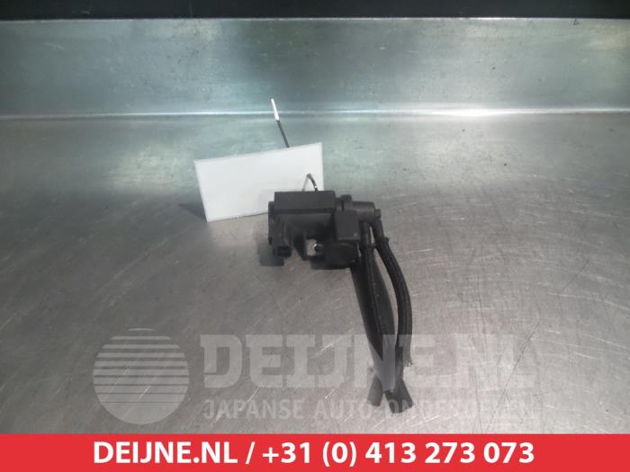 Gebruikte Turbodruk sensor Lexus IS (E2) 220d 16V Prijs € 50,00 Margeregeling aangeboden door V.Deijne Jap.Auto-onderdelen BV