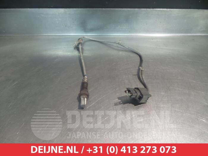Gebruikte Lambda Sonde Mazda 3 Sport (BK) 1.3i 16V Prijs € 35,00 Margeregeling aangeboden door V.Deijne Jap.Auto-onderdelen BV