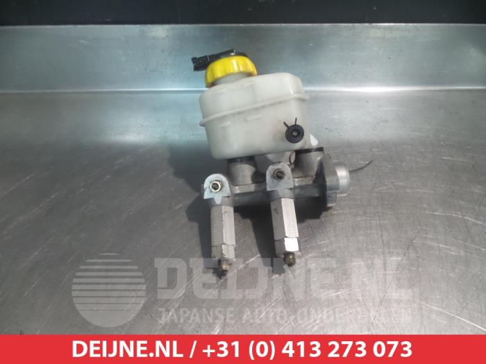 Gebruikte Hoofdremcilinder Chevrolet Nubira (J200) 1.6 16V Prijs € 35,00 Margeregeling aangeboden door V.Deijne Jap.Auto-onderdelen BV