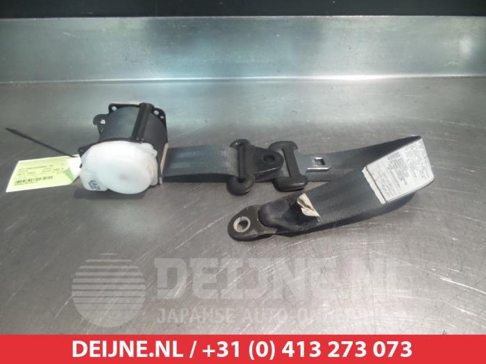 Toyota Yaris Verso Veiligheidsgordel rechts-achter O316066