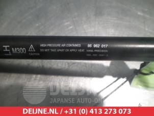 Chevrolet Spark Rear gas strut, left O293522 photo 2