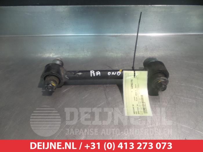 Kia Sportage Draagarm rechts-achter O384393