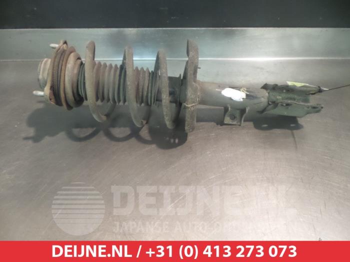 Hyundai I40 Schokdemperpoot links-voor O320491