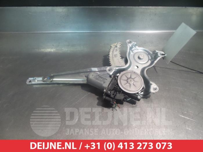 Mitsubishi Space Star Ruitmechaniek 4Deurs links-achter O290647