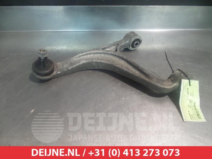 Nissan GT-R Querlenker rechts hinten O384235