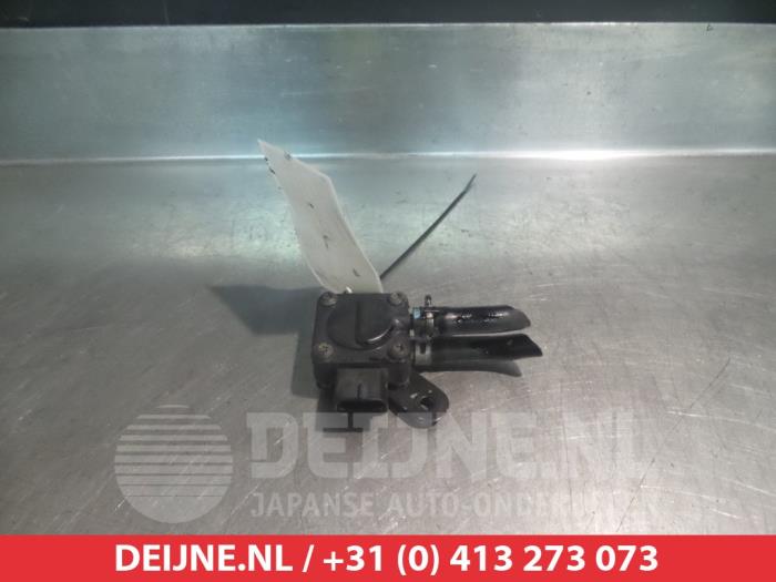 Mitsubishi Outlander Roetfilter sensor O371107