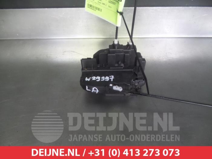 Nissan Murano Deurslot Mechaniek 4Deurs links-achter O280159