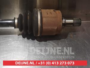 Honda CR-V Front drive shaft, left O318279 photo 3