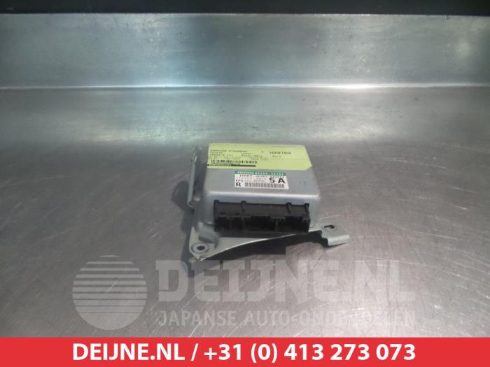 Toyota Verso-S Stuurbekrachtiging Computer O339086