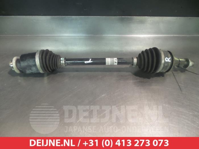 Suzuki Swift Antriebswelle rechts vorne O320005