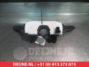 Nissan Qashqai Combischakelaar Stuurkolom O308538 foto 2