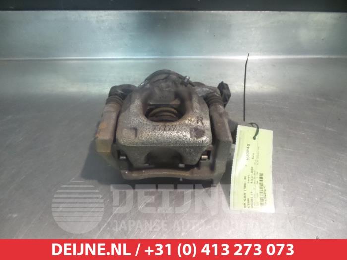 Nissan Qashqai Rear brake calliper, right O376953
