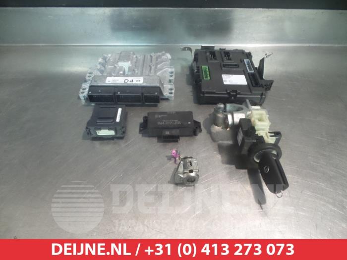 Nissan Qashqai Computer Motormanagement O344590