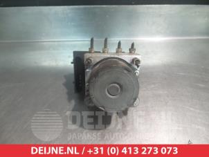 Subaru Forester ABS pump O337754 photo 2