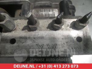 Toyota Avensis ABS Pumpe O338573 foto 3