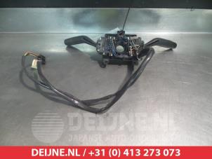 Isuzu D-MAX Steering column stalk O308425 photo 2