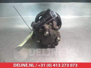 Kia Carens Lenkkraftverstärker Pumpe O331296 foto 2