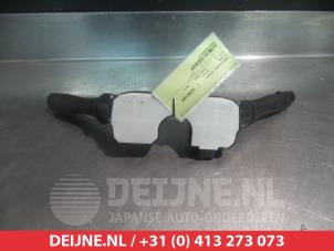 Nissan Note Steering column stalk O308441 photo 2