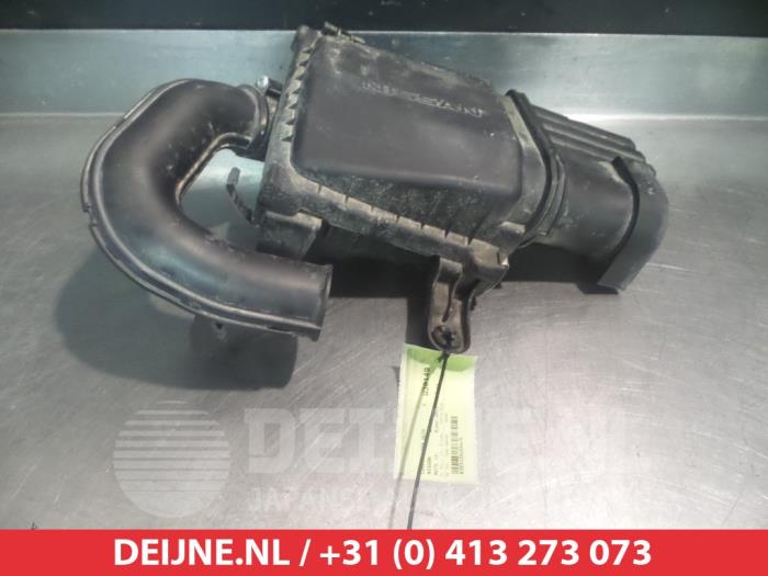 Nissan Note Luftfiltergehäuse O356890