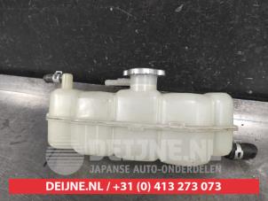 Nissan Note Ausgleichsbehälter O341490 foto 2