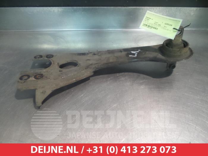 Hyundai I30 Draagarm links-achter O383308