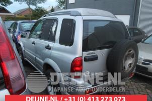 Suzuki Grand Vitara Tür 4-türig links vorne O272790 foto 2