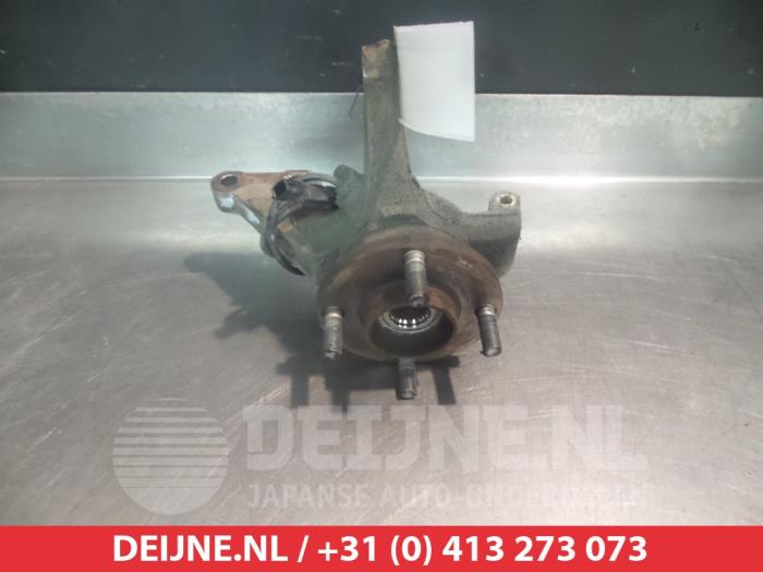 Nissan Note Fusee links-voor O322466