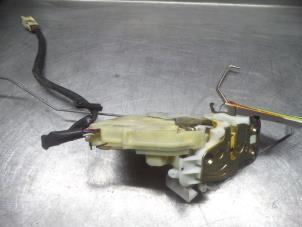 Honda Civic Türschlossmechanik 2-türig rechts O279227 foto 2