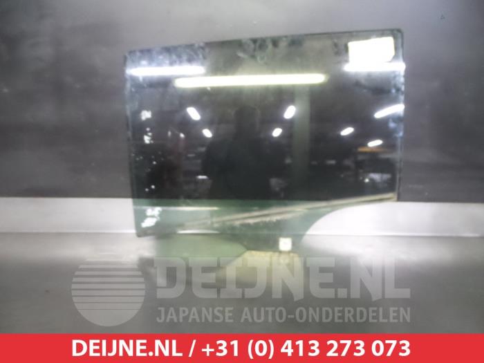 Mazda 5 Türscheibe 4-türig links hinten O287316