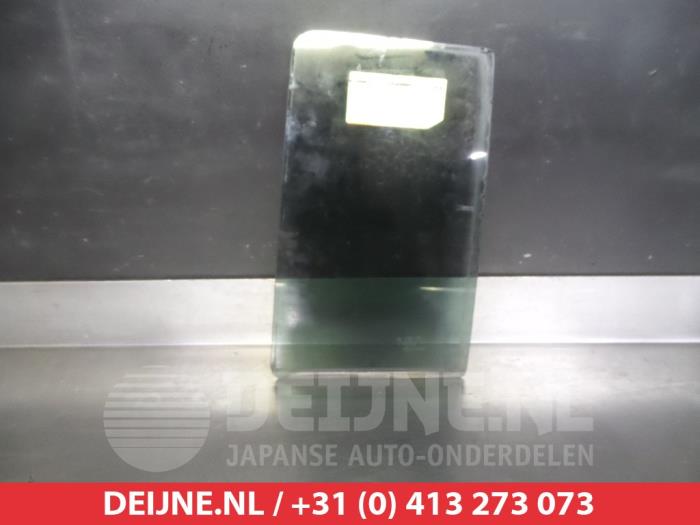 Mazda 5 Driehoeks Ruit links-achter O289629