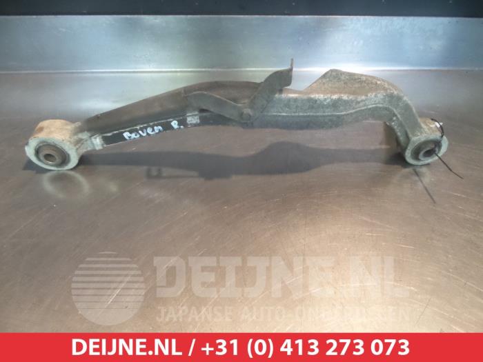 Nissan Qashqai Draagarm rechts-achter O384215