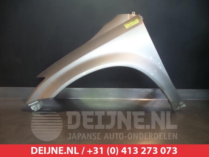 Nissan Murano Front wing, left O269525